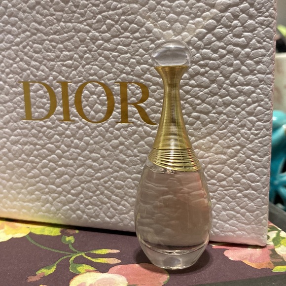Dior Beauty Set - Picture 4 of 7